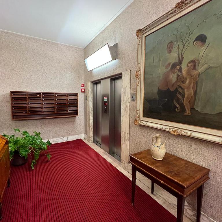 Cozy Duomo - Elegant & Quiet, 300m from Cathedral - Two-Bedroom Apartment - 24