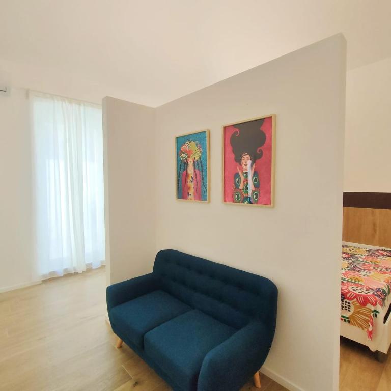 Andrea's 12 - One-Bedroom Apartment - 11
