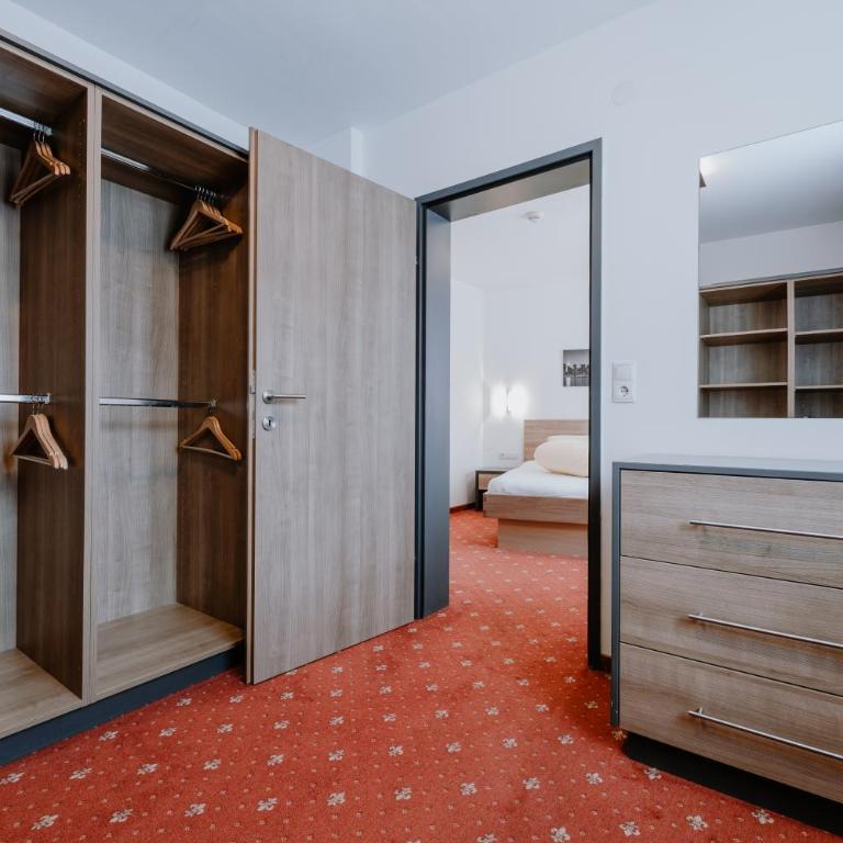 Appartement Sporthütte Fiegl - Apartment mit 2 Schlafzimmern und Terrasse - 3