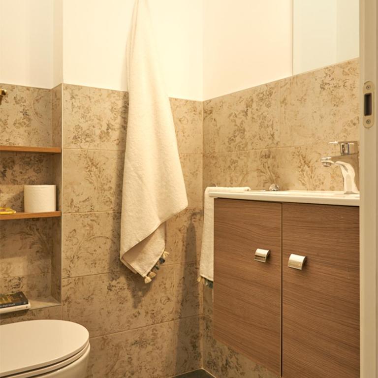 Cozy Duomo - Elegant & Quiet, 300m from Cathedral - Two-Bedroom Apartment - 6