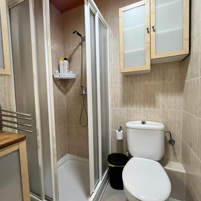 Centro Embajadores Ave - One-Bedroom Apartment - 18