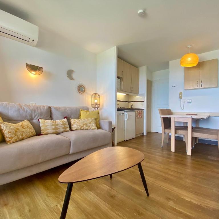 Les Ingres SCLS - Parking, Piscine, Vue Mer - Appartement - Vue sur Mer - 2