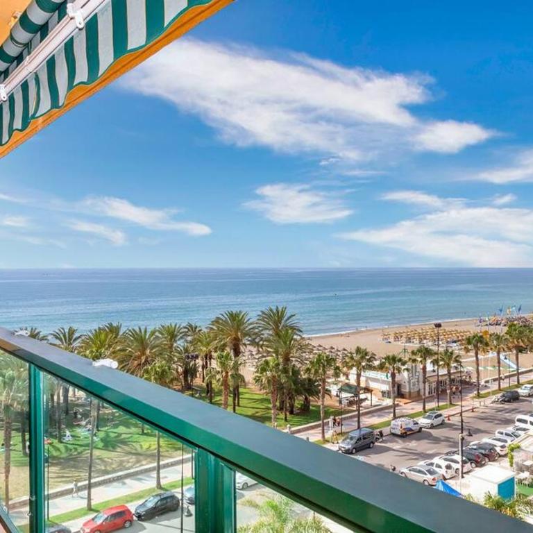 Primera línea de playa Torremolinos - Apartamento de 3 dormitorios - 1