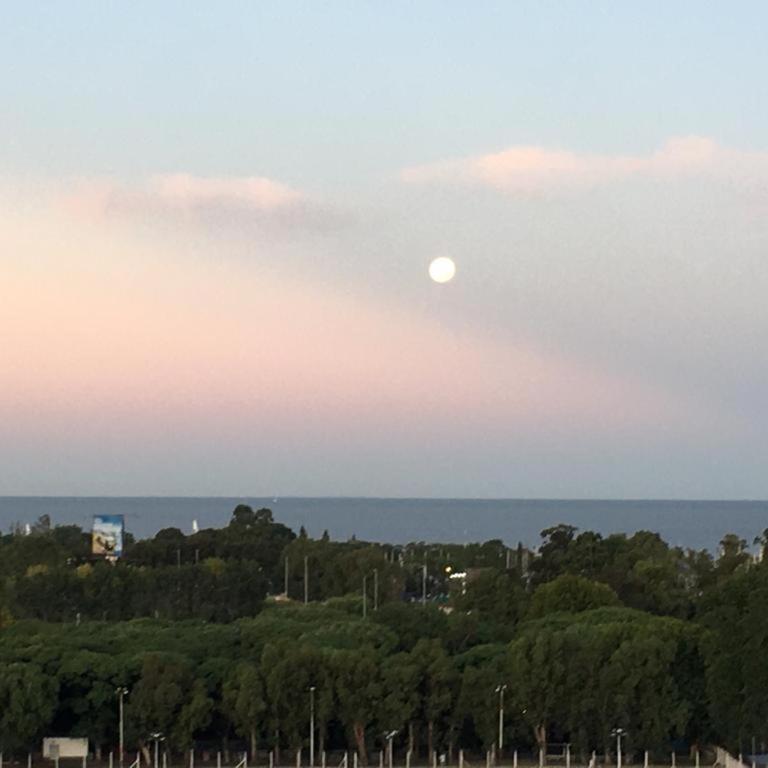 Amanecer vista al rio y a la cancha de River :) - Apartamento de 1 dormitorio - 4