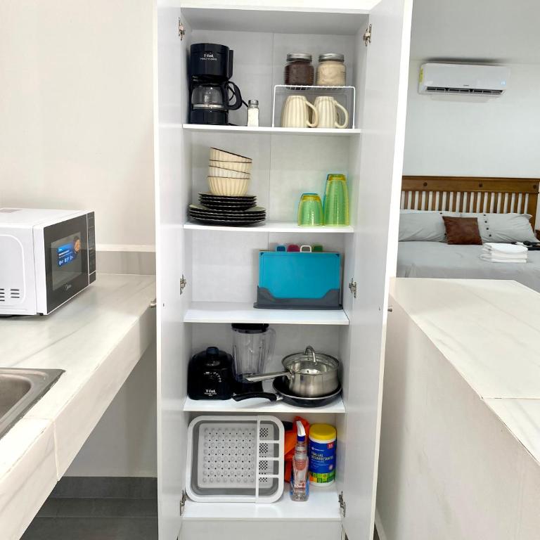 5th Av Studio Close to the Beach ADO Ferry & Mall - One-Bedroom Apartment - 6