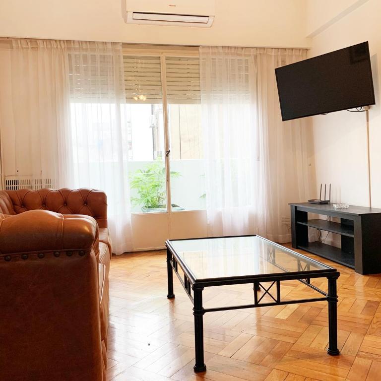Administracion Callao - Apartamento con vistas al jardín - 16