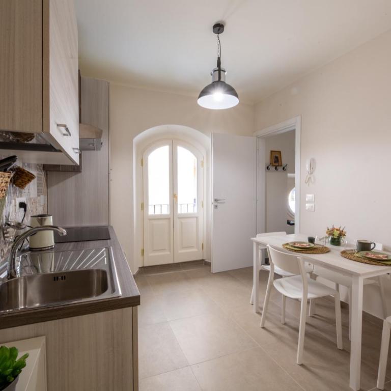 A casa di Giuly - Appartamento con 2 Camere da Letto - 27
