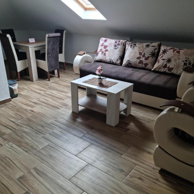 Apartmani Zvezdana - Apartman Tipa "Suite" sa 1 Spavaćom Sobom - 17