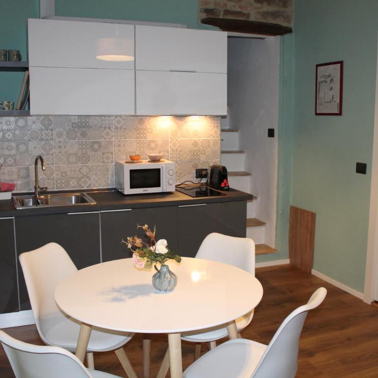 Perugia Home Apartment La Dimora dei Frati - Appartamento con 2 Camere da Letto - 3