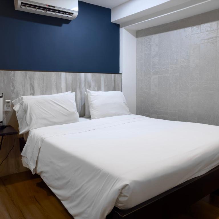 Provenza Lofts - Two-Bedroom Apartment - 10