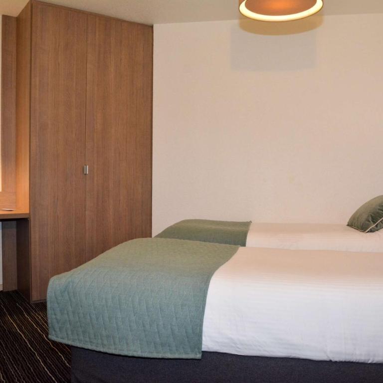 Best Western Plus La Marina - Chambre Lit Queen-Size Familiale - 2