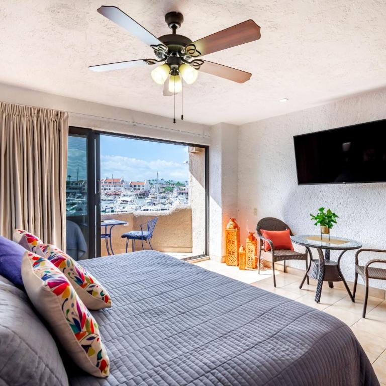 Marina Cabo Plaza Town & Beach Condos - Estudio Deluxe - Puerto deportivo - 47