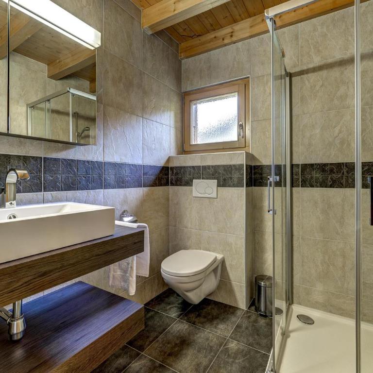 Chalet Snowfall - jacuzzi - views - Chalet - 25