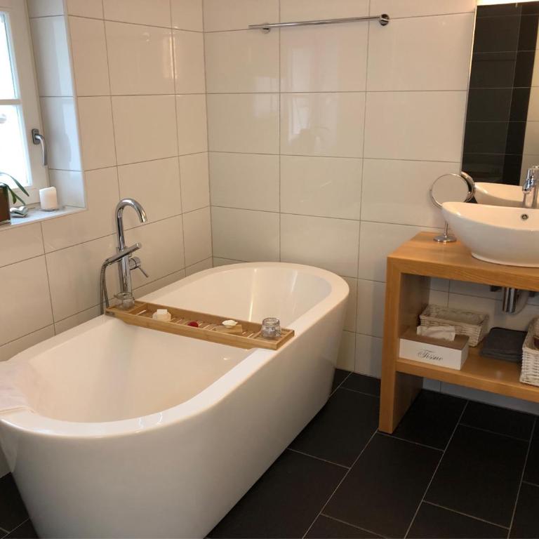 Landhaus Constantin Luxus-Appartments - Apartment mit Balkon - 19