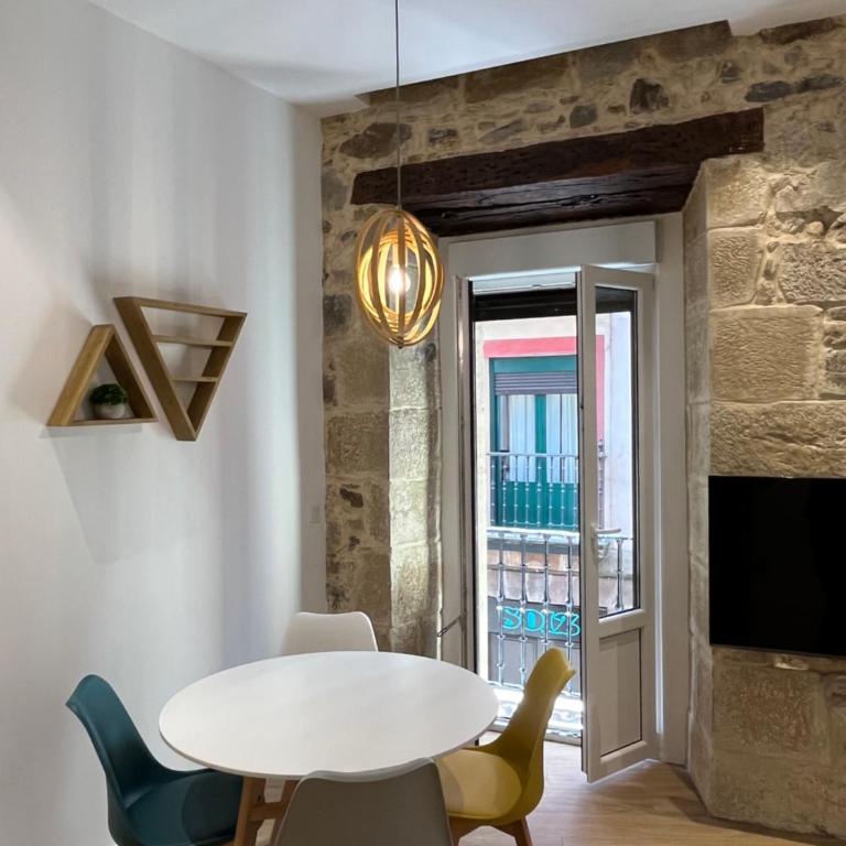Apartamento en el Casco Viejo - Two-Bedroom Apartment - 3