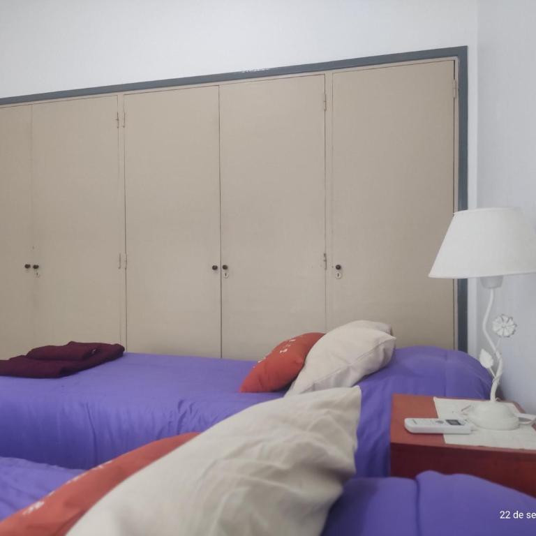 Buenos Aires, Hostal, habitación privada en hogar familiar - Habitación Doble con balcón - 2 camas - 22