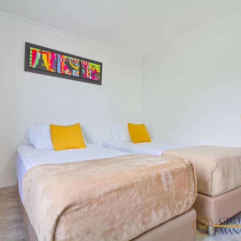 Apartamento con Excelente Ubicación - Camina a Buena Vista - Apartamento de 3 dormitorios - 20