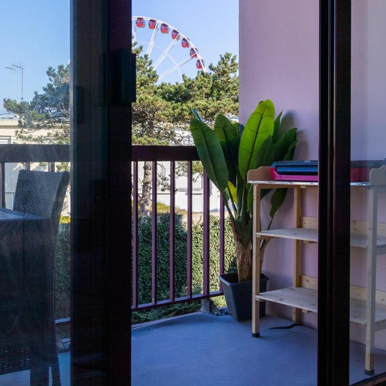 LE DANVIN - Spacieux Studio 4 pers - Grand balcon - A 150 m de la Plage - Studio with Balcony - 7