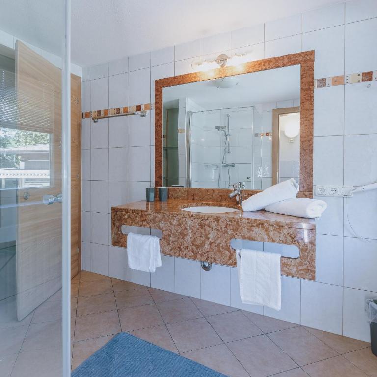 Appartement Haus Elise by we rent, SUMMERCARD INCLUDED - Apartment mit Balkon - 13