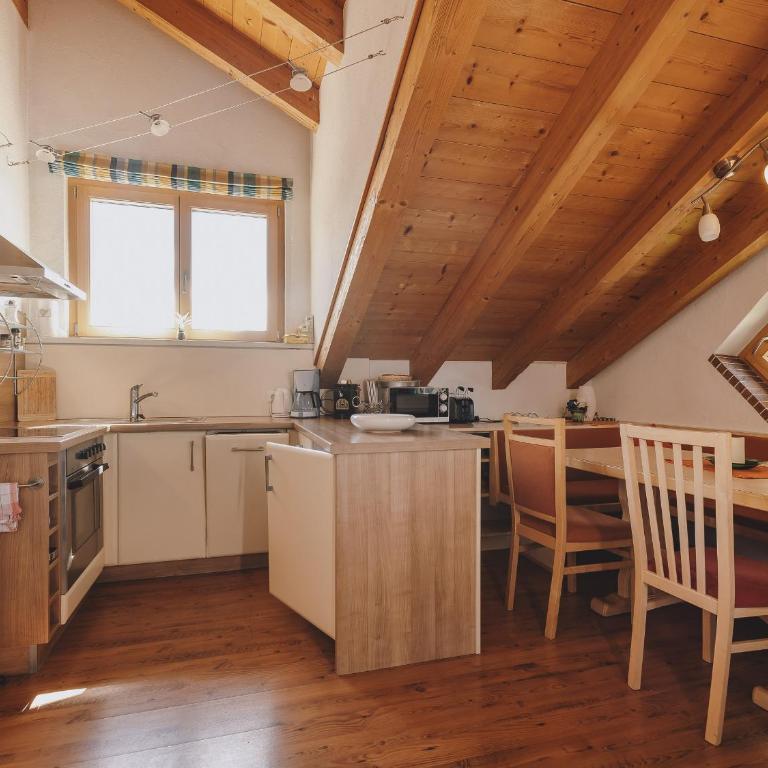 Appartement Haus Elise by we rent, SUMMERCARD INCLUDED - Apartment mit 3 Schlafzimmern - 6