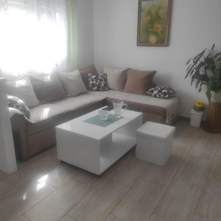 Andrea Airport Apartments - Apartman sa 2 Spavaće Sobe - 3