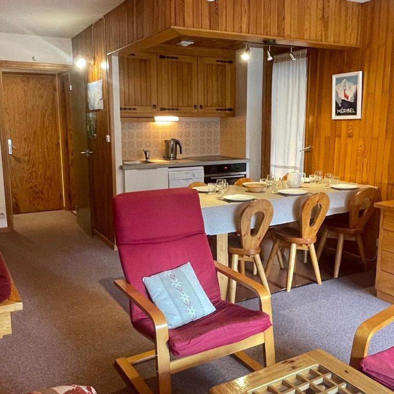 Spacieux T2 Méribel, 6 pers, parking, proche télésiège - FR-1-411-717 - Appartement 1 Chambre - 1