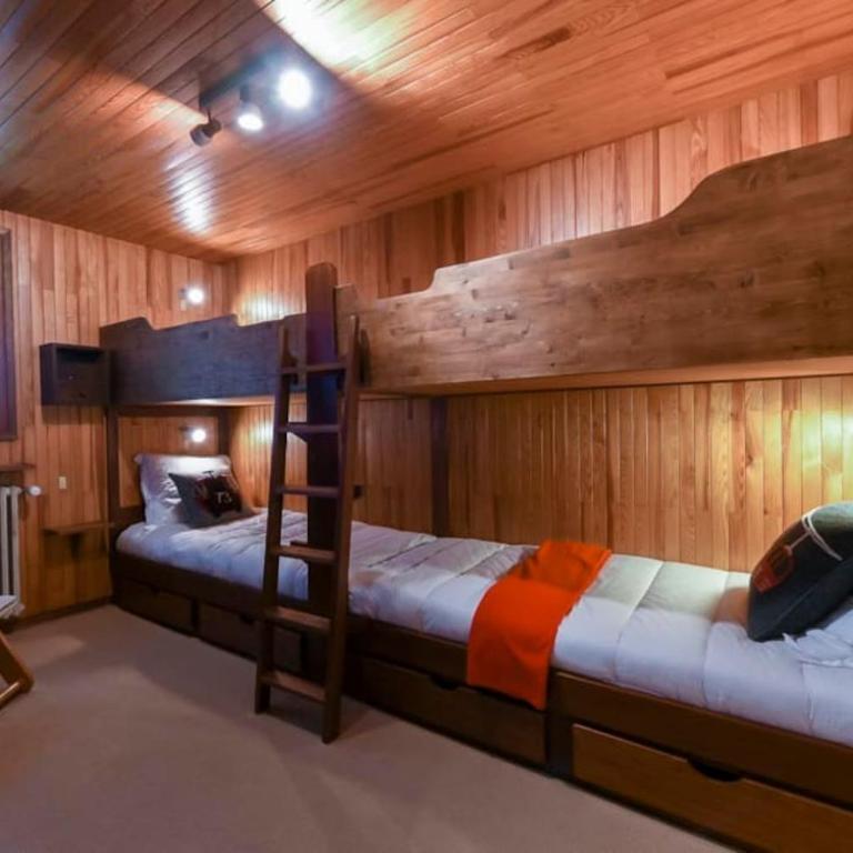 Chalet des Écureuils - Grand chalet familial proche des pistes avec parking - Apartamento - 3