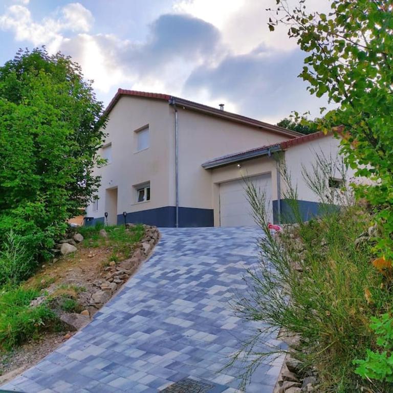 Maison cossue, moderne et calme à La Bresse 5 chbr - Five-Bedroom House - 16