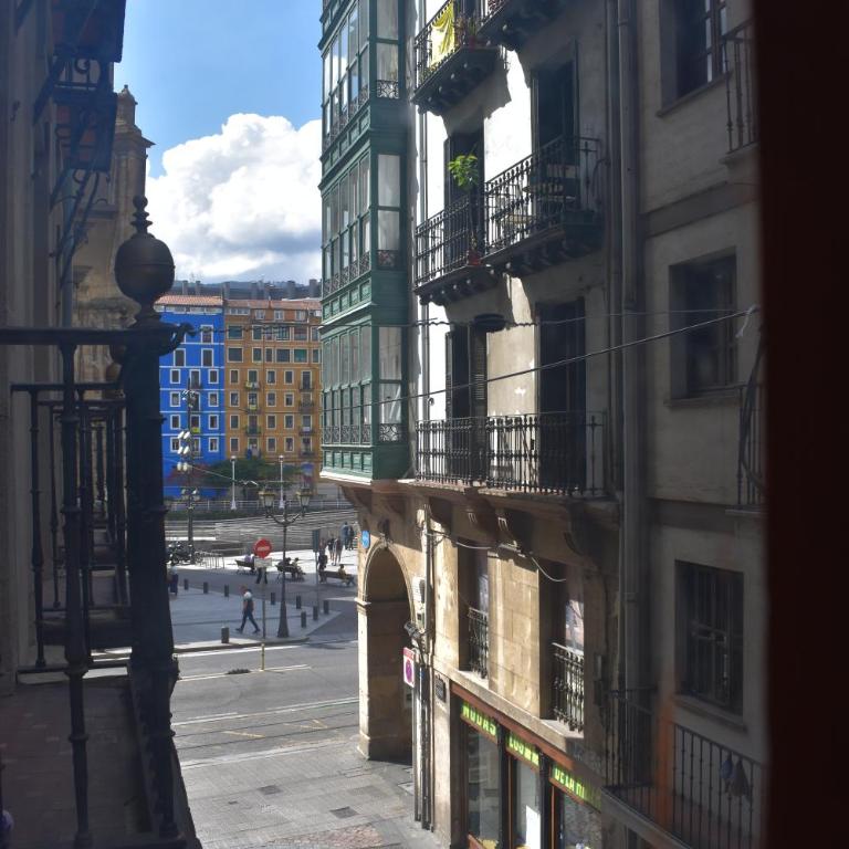 FAMILIAS Y GRUPOS - Muy buena UBICACION - BILBAO - Apartment - 22
