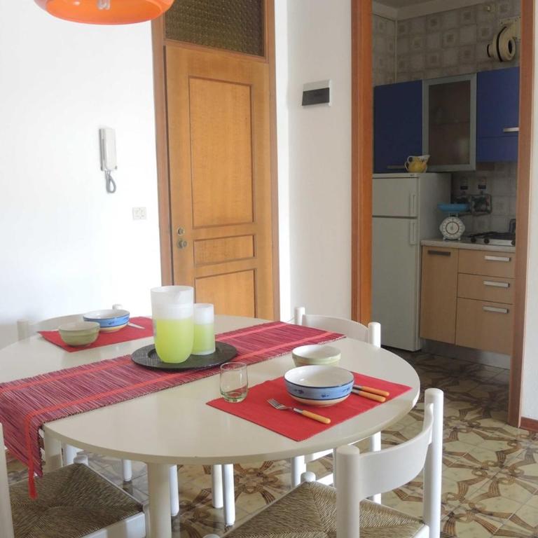 Spacious flat near Pluto Beach - Appartamento - 8