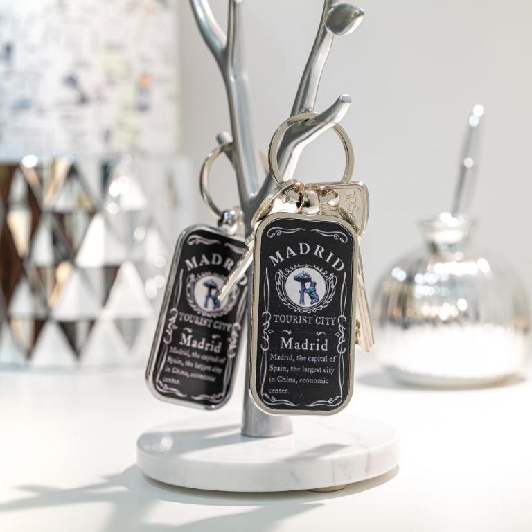 Sleep, Shower and coffee near Madrid's Gran Via - One-Bedroom Apartment - 14