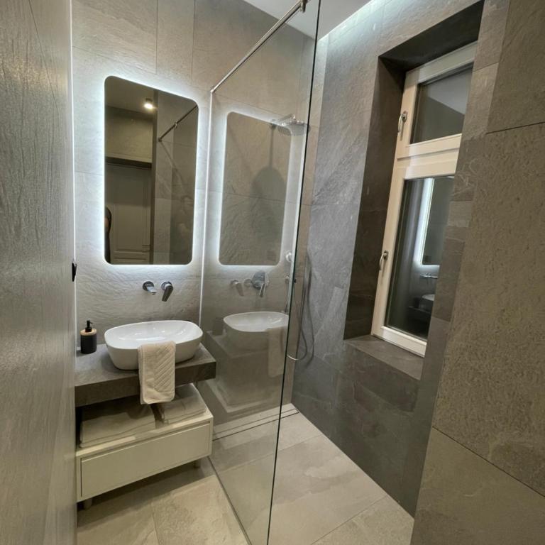 Central Apartments Sarajevo - Superior Apartman - 8