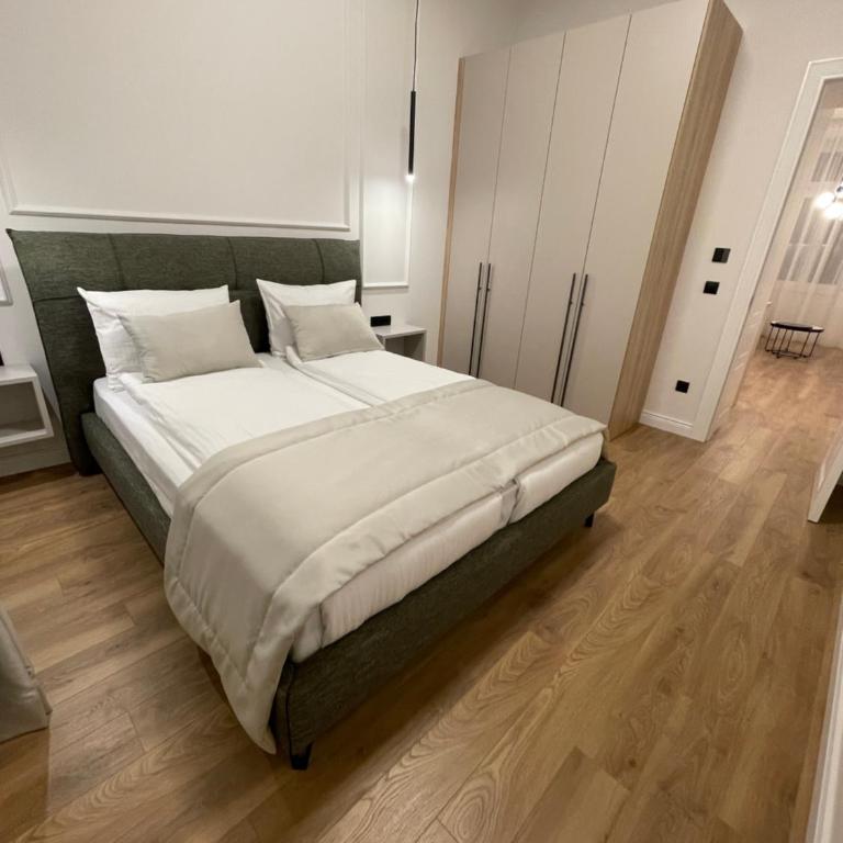 Central Apartments Sarajevo - Superior Apartman - 3