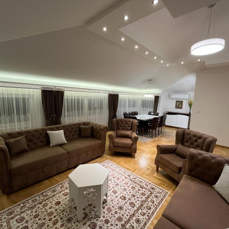 Silver Gate Apartment Sarajevo - Apartman sa 3 Spavaće Sobe - 2