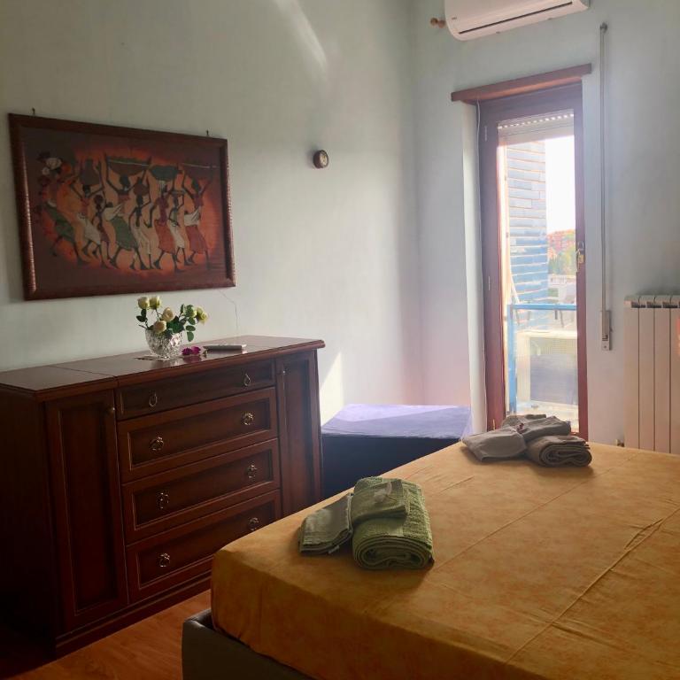 MomòHouse - 4 ospiti 2 camere WiFi A/C - Appartamento con 2 Camere da Letto - 5