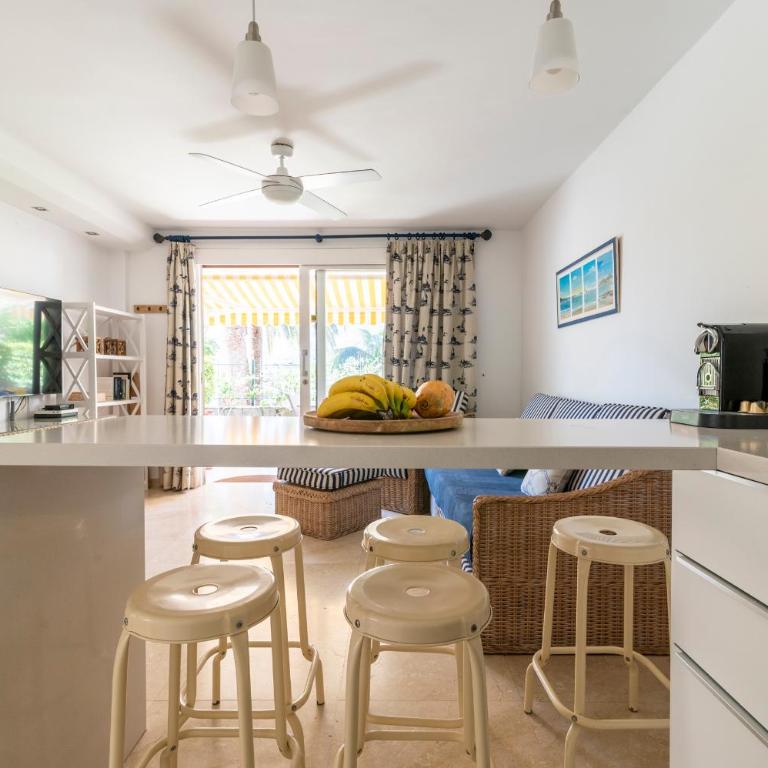 Apartamento junto a la playa - Two-Bedroom Apartment - 7