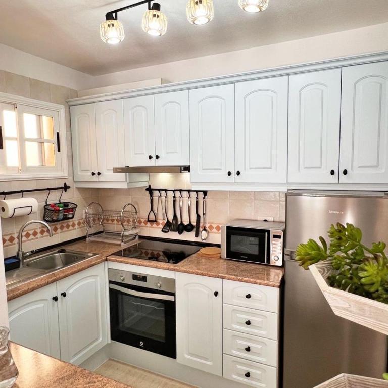 Cozy 2bd apart in Los Cristianos, The Heights - Apartamento de 2 dormitorios - 9