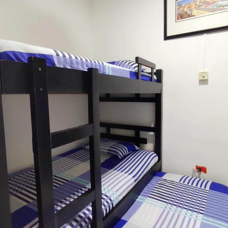 Happy tours apartments - Two-Bedroom Apartment - 25