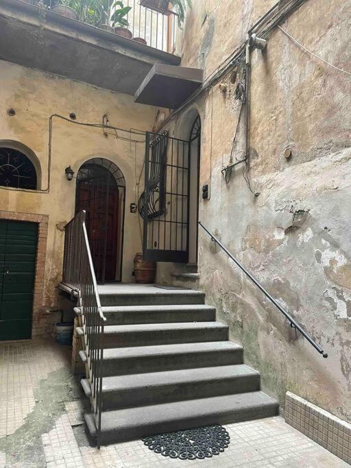 Bella Casa Affrescata - Appartamento con 1 Camera da Letto - 8