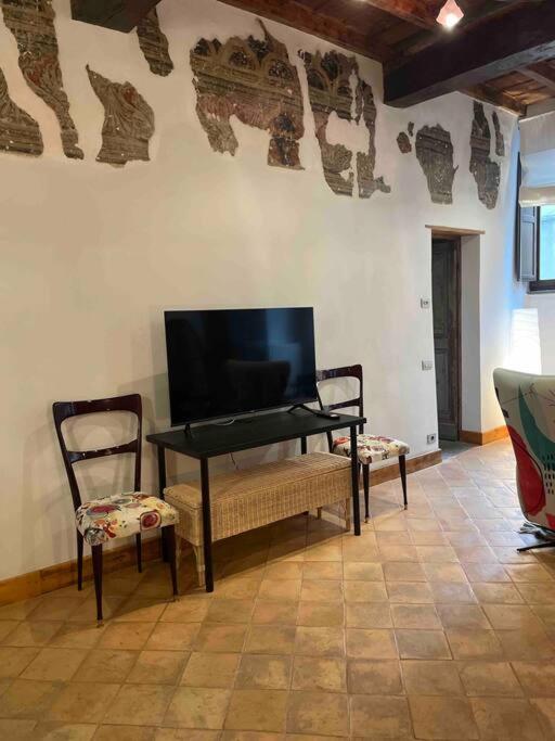 Bella Casa Affrescata - Appartamento con 1 Camera da Letto - 23