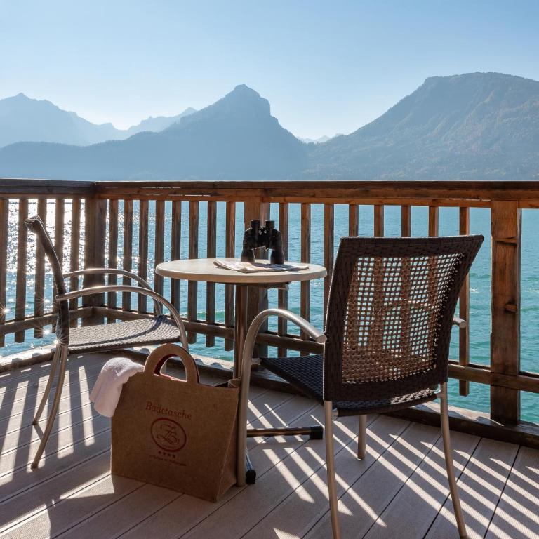 Chalet´s am See - Two-Bedroom Chalet - 1