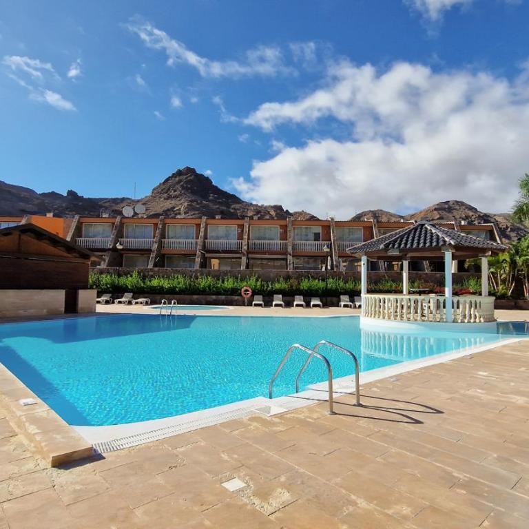 Amazing cozy Villa Hugo Tauro with Jacuzzi, Pool, Wi-Fi - Apartamento de 2 dormitorios - 55