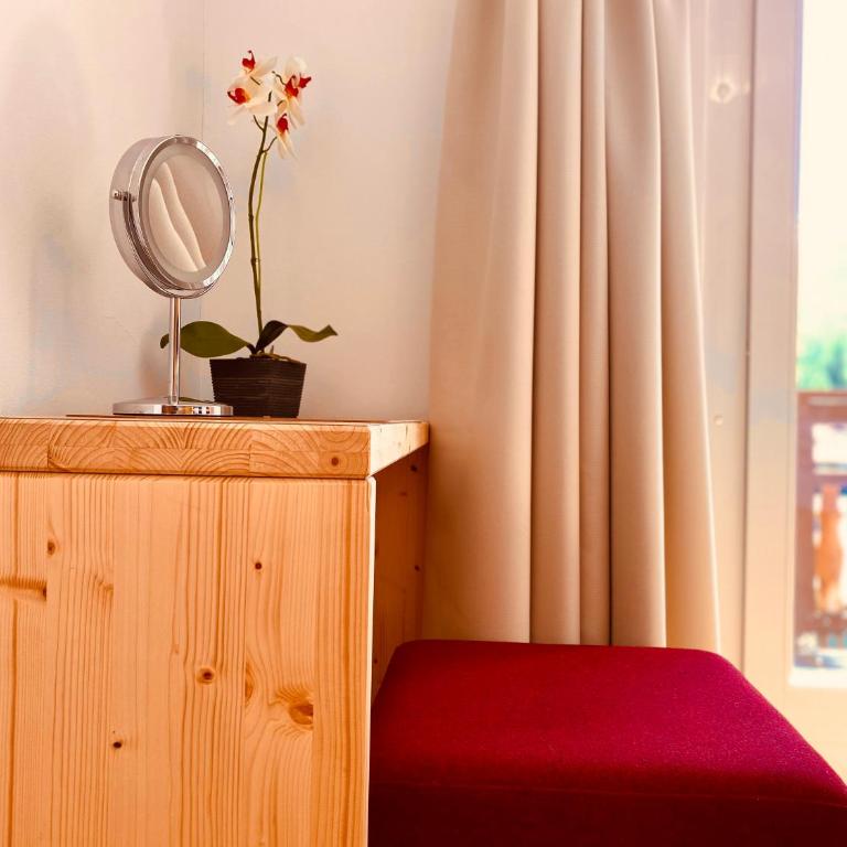 Hotel Capricorn - Deluxe Doppelzimmer mit Blick auf das Matterhorn - 5