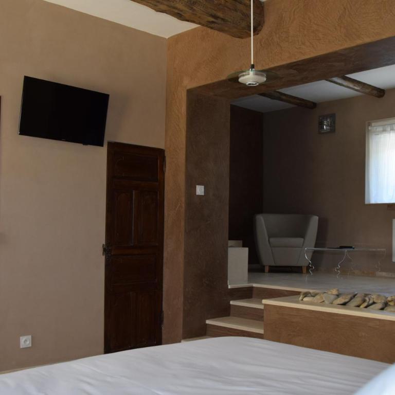 Hôtel et SPA des sources du gros noyer - Deluxe Doppel-/Zweibettzimmer mit Gartenblick - 6