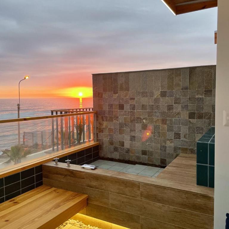 Kauhuhu Casa Hotel - Suite with Sea View - 1