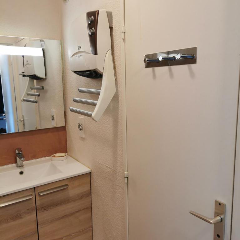Duplex avec vue lac, résidence la Singlantane - Two-Bedroom Apartment - 13