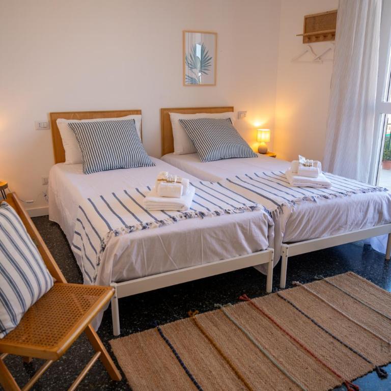 [Penthouse with Terrace] • Sea 5Min • Trains 4Min - Apartamento de 2 dormitorios - 5