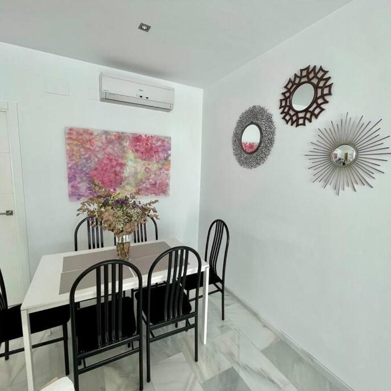 Geysotur La Victoria - Three-Bedroom Apartment - 2