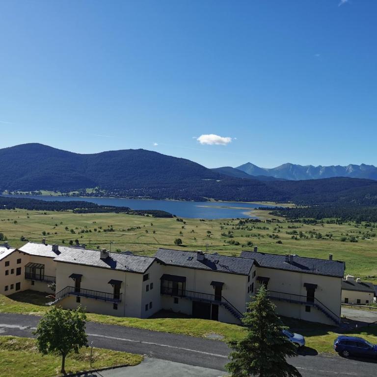 Duplex avec vue lac, résidence la Singlantane - Two-Bedroom Apartment - 1