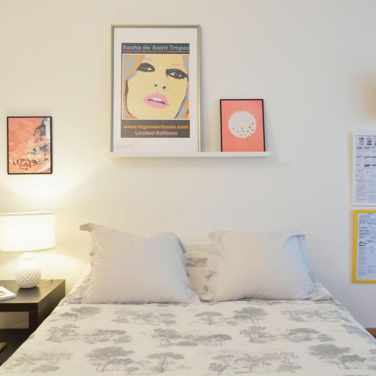 Milano Lights - Double Room with Shared Bathroom - 23